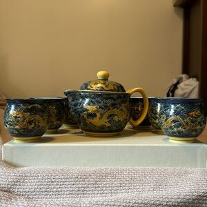 7-Piece Golden Chinese Dragon Ceremonial Ceramic Tea Set